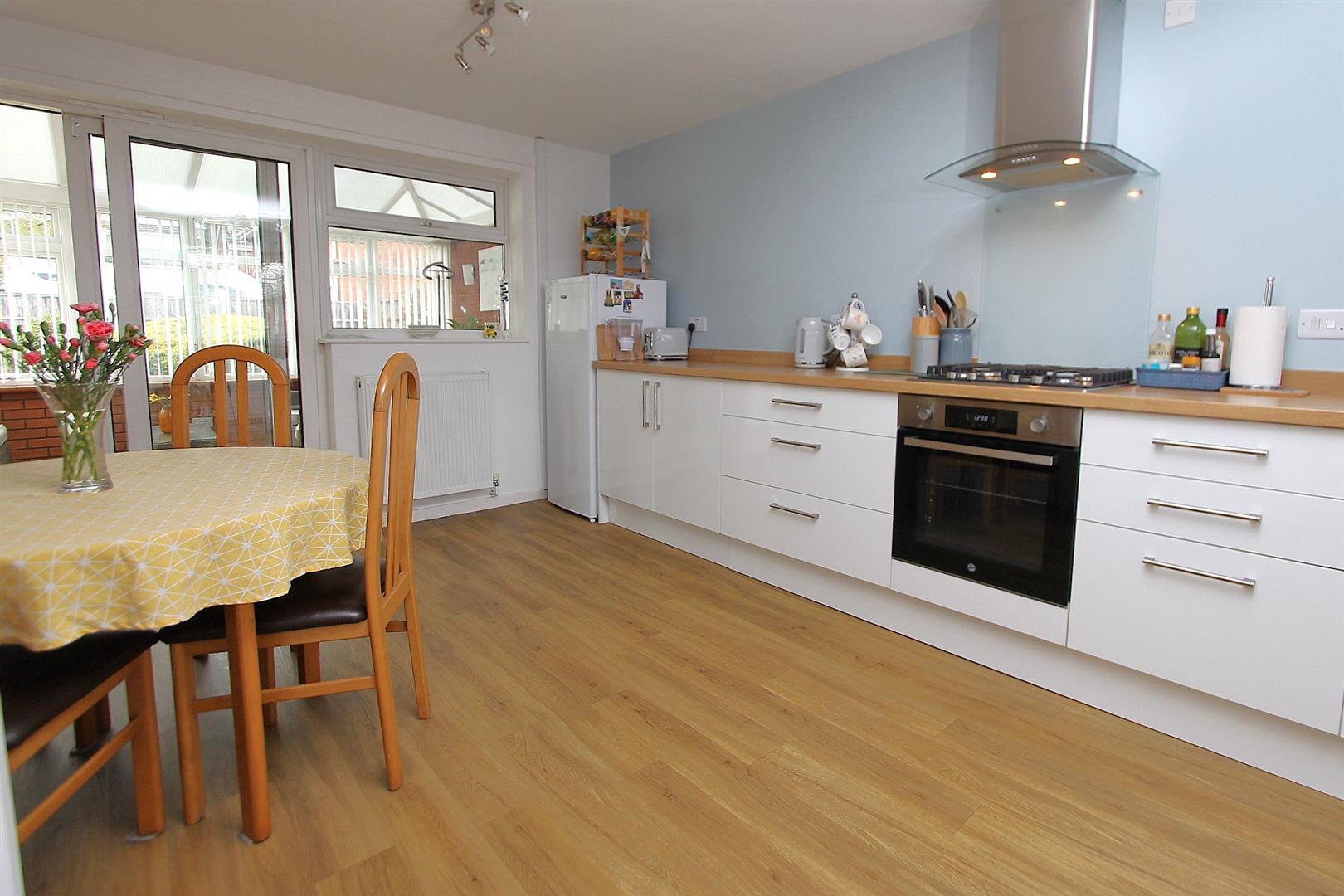 Curlew Close, Kidderminster
